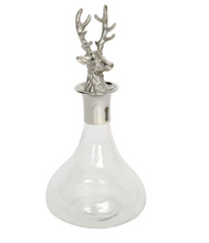 Load image into Gallery viewer, Culinary Concepts Decorative Decanter with Stag Stopper
